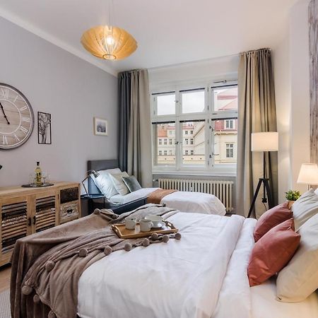 Apt In Prague Charles Bridge 1Km By Michal&Friends Praga Exterior foto