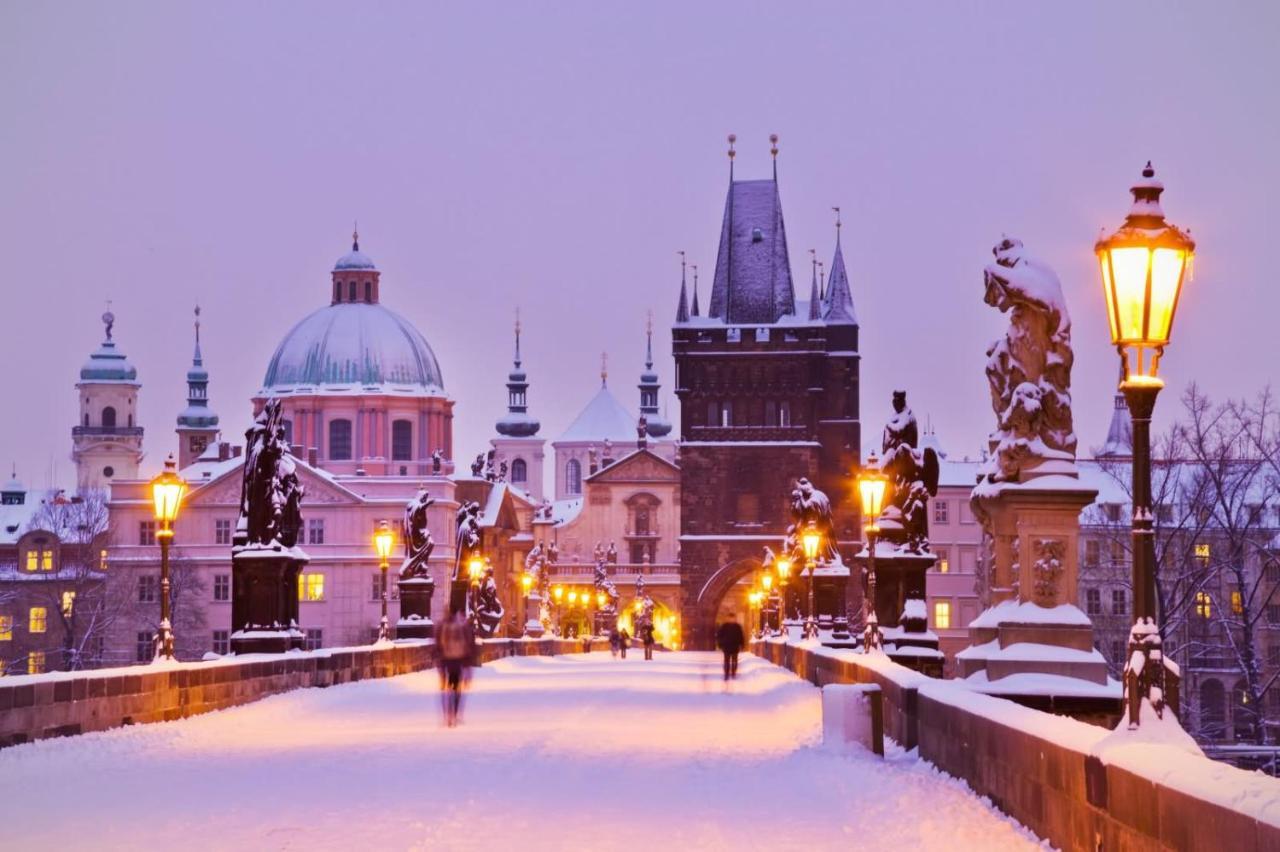Apt In Prague Charles Bridge 1Km By Michal&Friends Praga Exterior foto